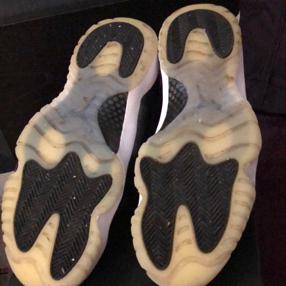 Jordan 11 retro Baron - Picture 2 of 2